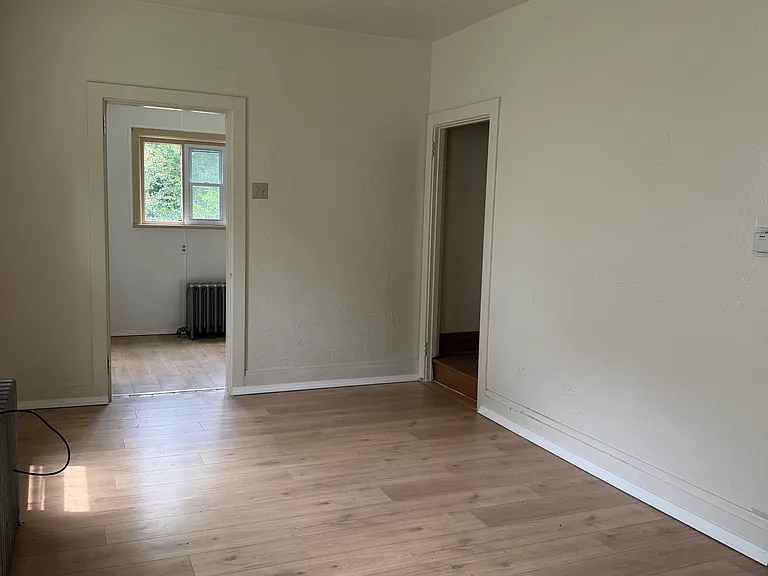 618 Soles St — Photo 2