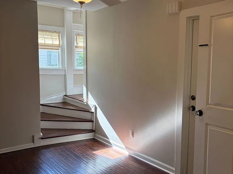 2717 Caldwell Ave S — Photo 25