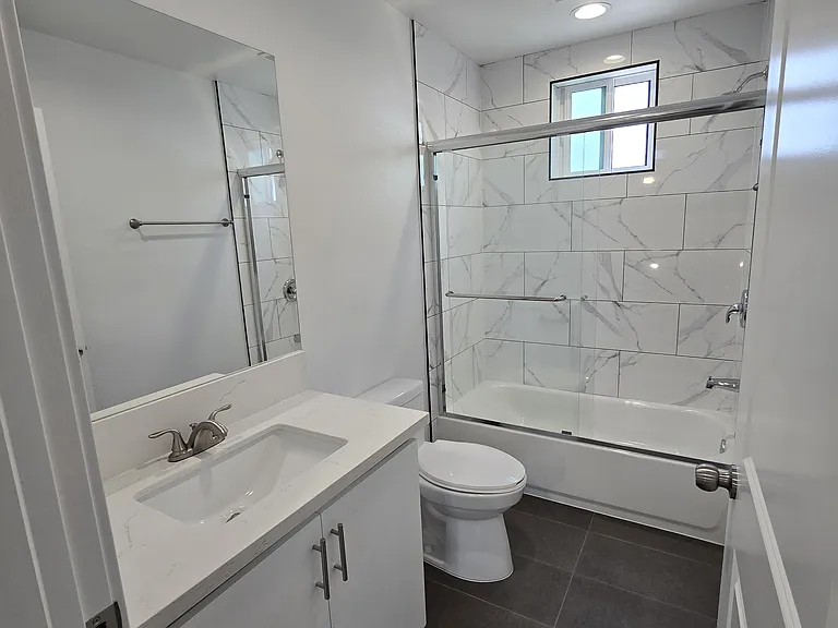 1805 Workman St #1 — Photo 3