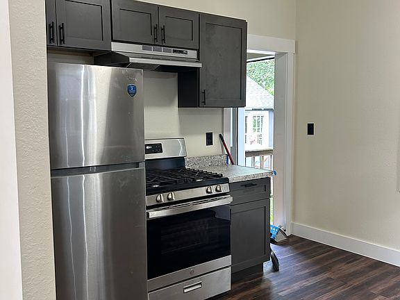 3rd image of 95 E Water St #1