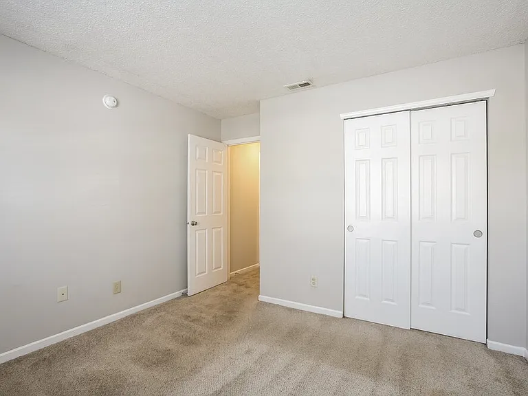 10860 Wymm Ln — Photo 18