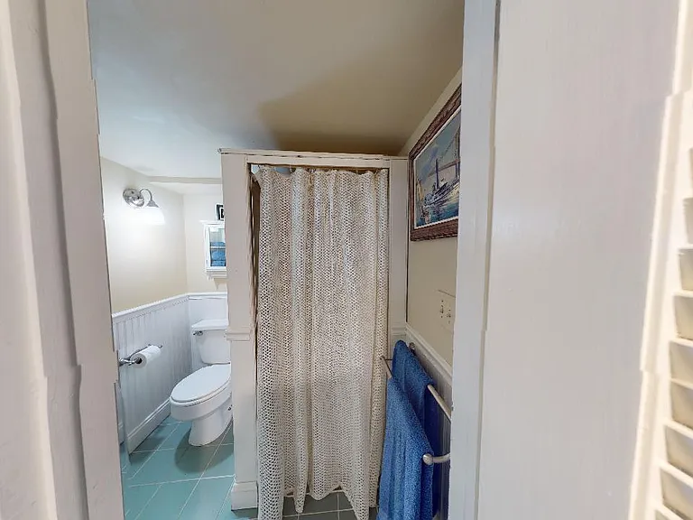 144 Sawkill Ave — Photo 23
