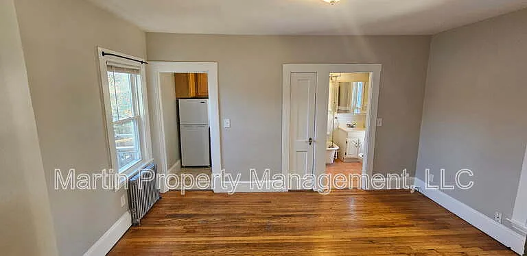 72 Linden St #101 — Photo 5