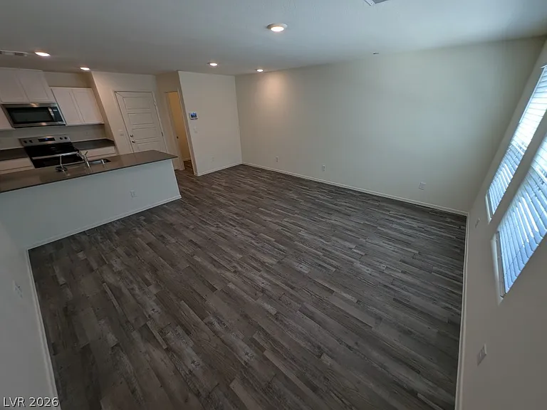 7388 Joanna Brook St — Photo 4