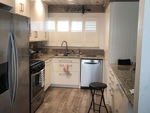 2nd image of 2527 Edgerton Pl