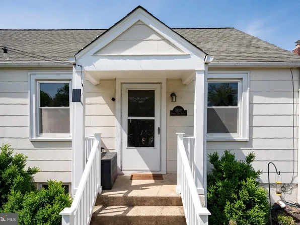 3809 13th St S, Arlington, VA 22204