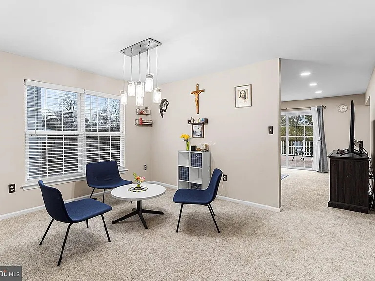 767 Hunter Dr — Photo 19