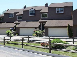 5390 Post Rd APT 8, Warwick, RI 02818