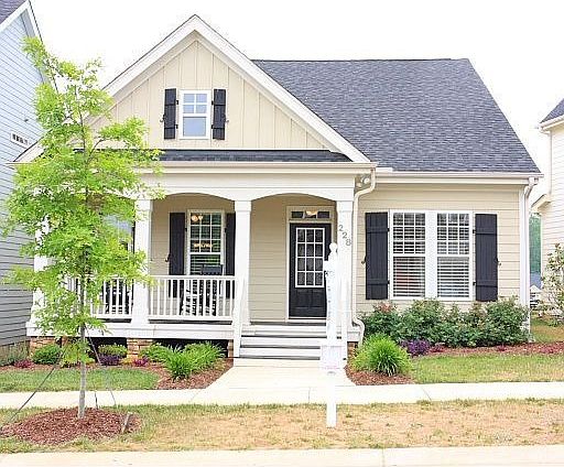 1st image of 228 Thorndale Dr