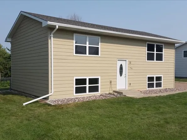 4410 Colt Ln, Rapid City, SD 57701