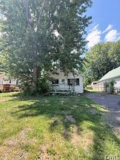 3rd image of 39 Woodworth Rd W