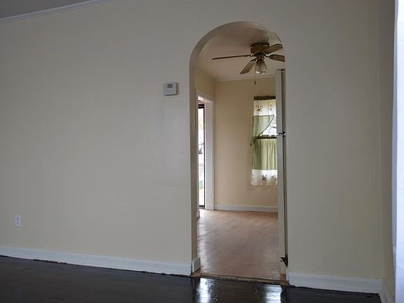 4th image of 3 Auburn St