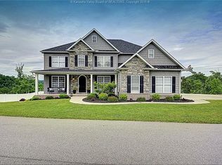 756 Mountain Highland Rdg, South Charleston, WV 25309