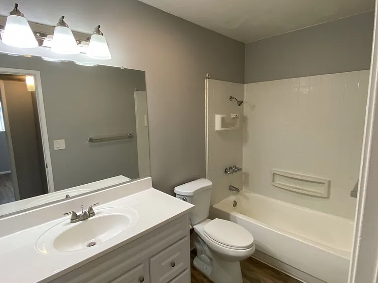 798 McClure St. — Photo 28