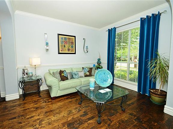 4th image of 11071 Snyder Dr