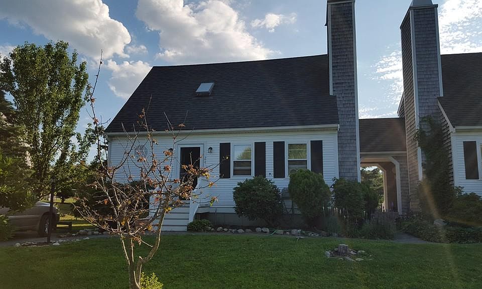 1st image of 24 Henry Dr