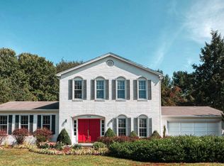 10310 Tamarack Dr, Vienna, VA 22182