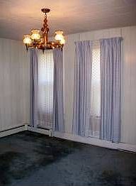 5th image of 544 Van Buren Ave