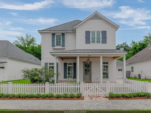 2736 Pointe Marie Dr, Baton Rouge, LA 70820
