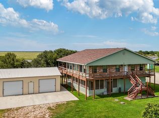 1847 Fairway Dr, Angleton, TX 77515