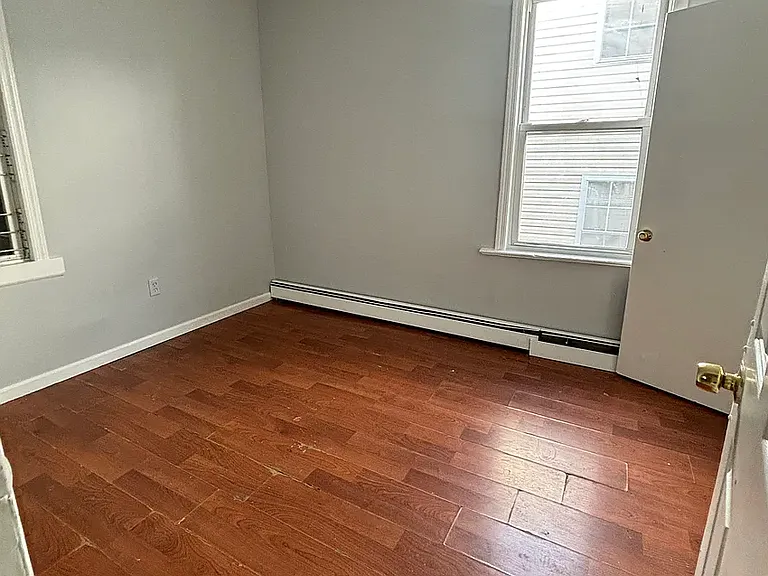 158 Hobson St #2 — Photo 5
