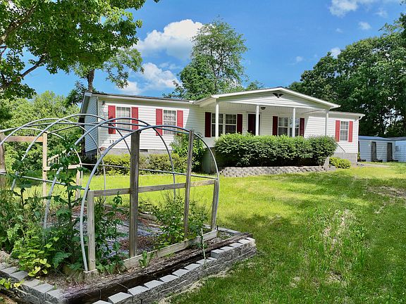 2nd image of 134 Terry Ln