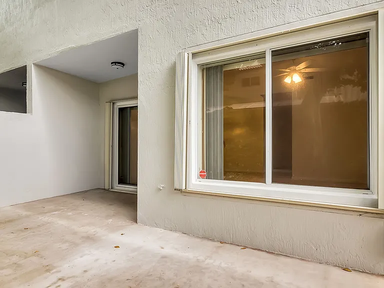 8320 Via Serena — Photo 14