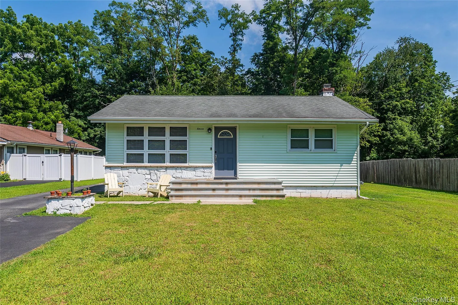 11 Toomey Drive photo 1