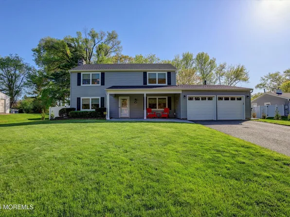 49 Knox Lane, Manalapan, NJ 07726