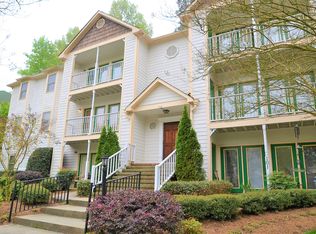 1521 Creekwood Ct, Raleigh, NC 27603