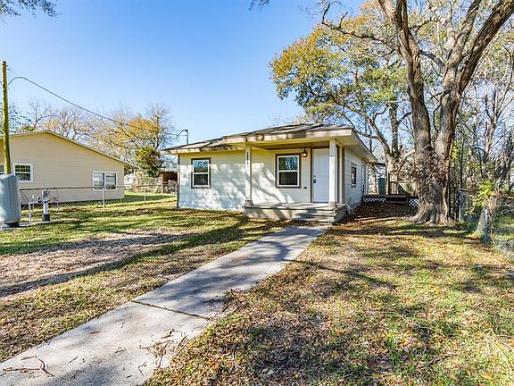 2nd image of 10025 Mary Ln