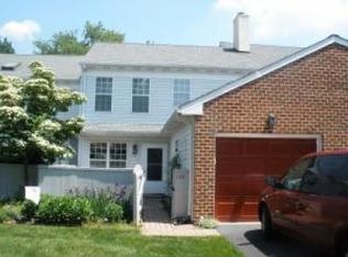 120 Spring Ridge Ct, Lancaster, PA 17601