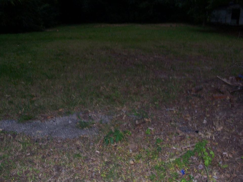 2nd image of 1046 Walnut St
