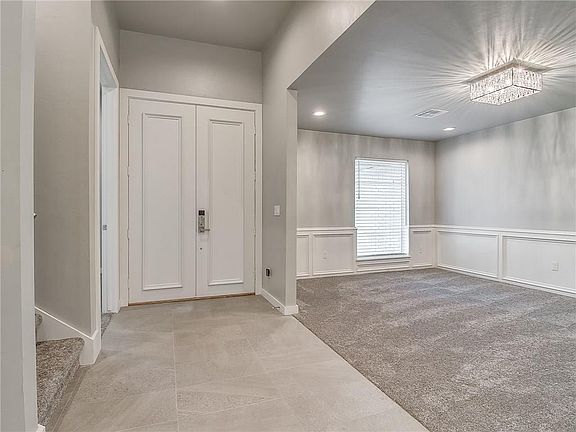 3rd image of 14036 Osage Dr