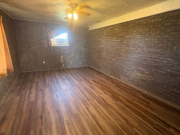 3rd image of 3503 E 15th St