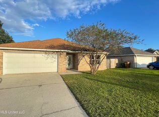 10546 Shore Cv, Biloxi, MS 39532