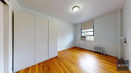 Rented by Bond New York