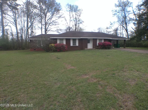 206 E Meadowbrook Dr, Brookhaven, MS 39601