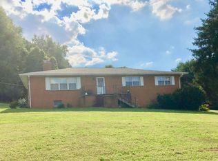 7635 Black Run Rd, Nashport, OH 43830