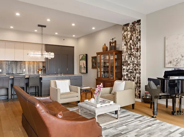 477-481 Harrison Ave #5-B, Boston, MA 02118