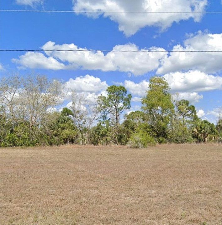 1st image of 2207 NE 43rd Ln
