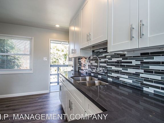 5th image of 231 San Clemente St #231