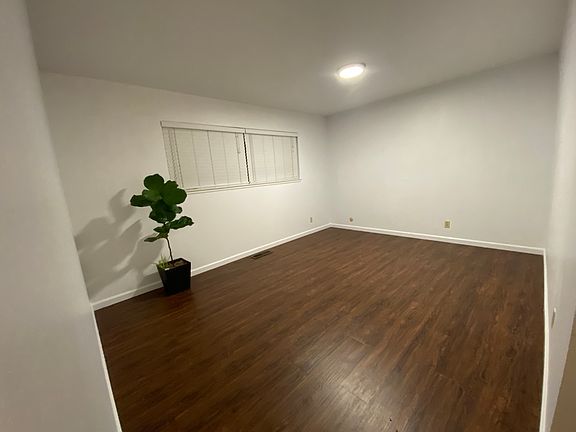2nd image of 4458 Wessex Dr