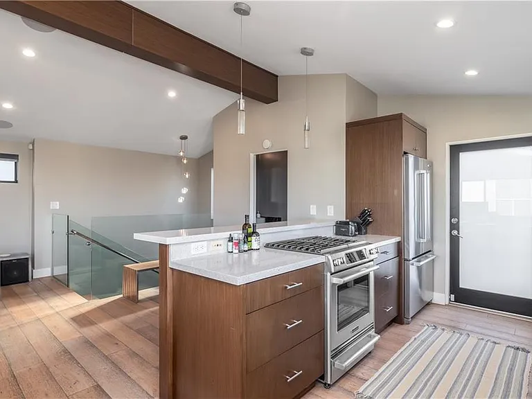 Beautifully remodeled in 2014
