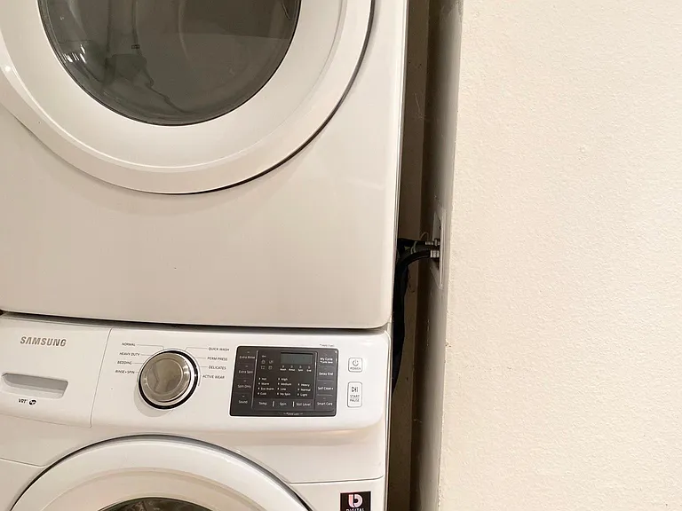 Laundry in Unit (washer + dryer)