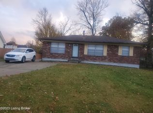 4906 Garden Green Way, Louisville, KY 40218