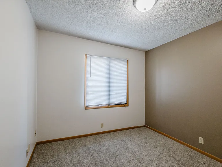 2427 J St #2 — Photo 13