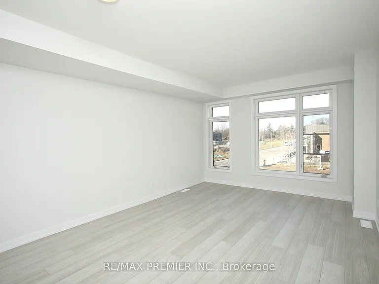 128 Brockley Dr — Photo 17