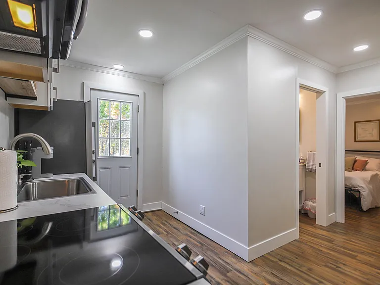 504 Saint John St #2 — Photo 21