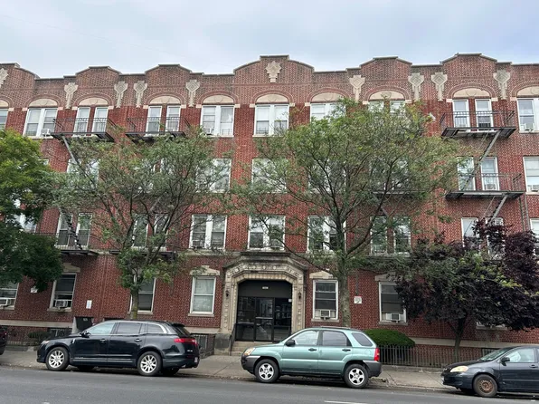 1961 65th Street image 1 of 1